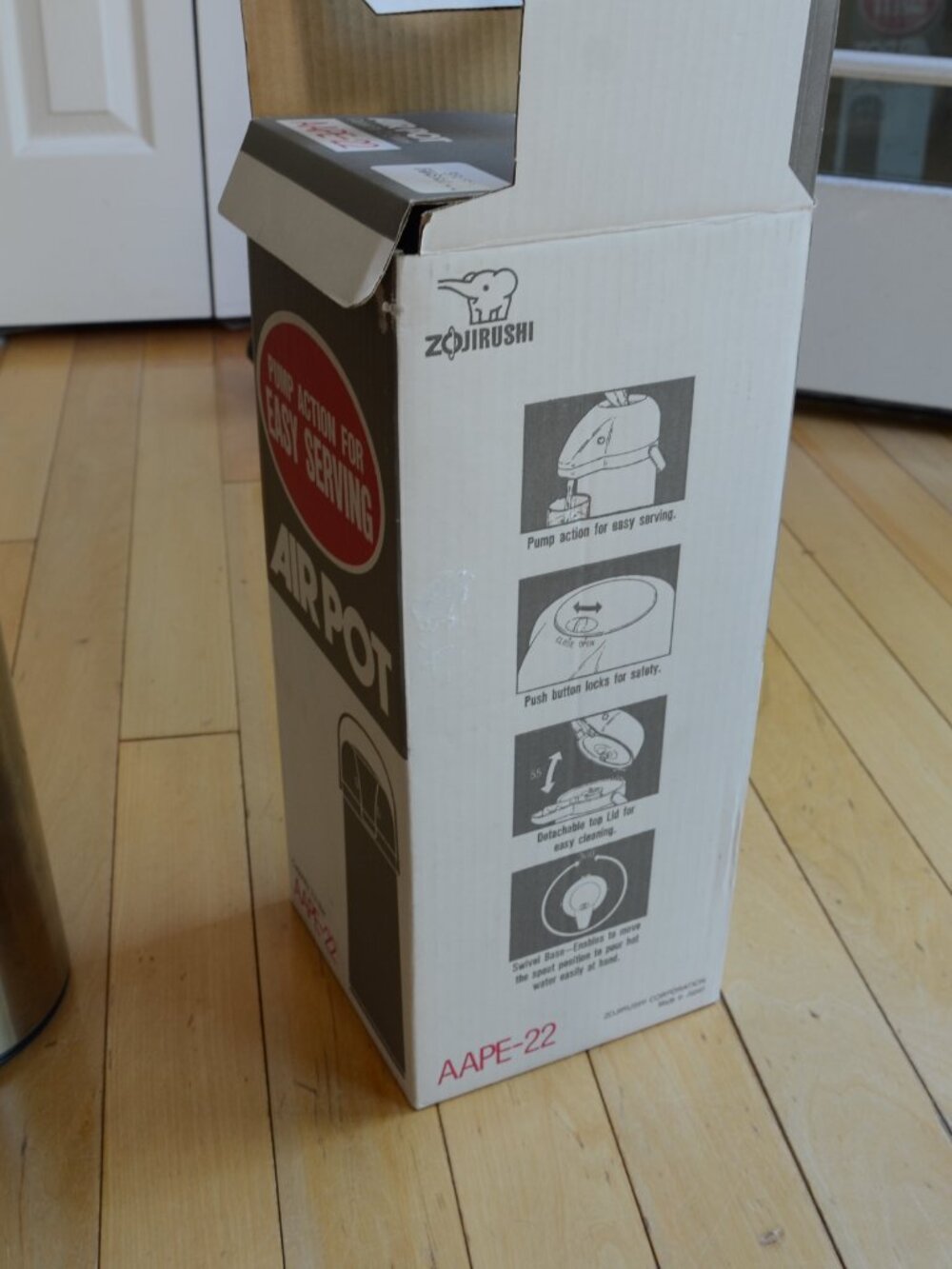 Zojirushi Air Pot Beverage Dispenser Model: AAPE-22 - Picture 12 of 12